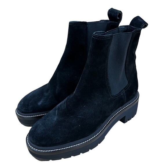 Tory Burch NWOB Chelsea 50mm Lug Suede Black Bootie Size 5M Pull Tab Gold Logo - Picture 5 of 10